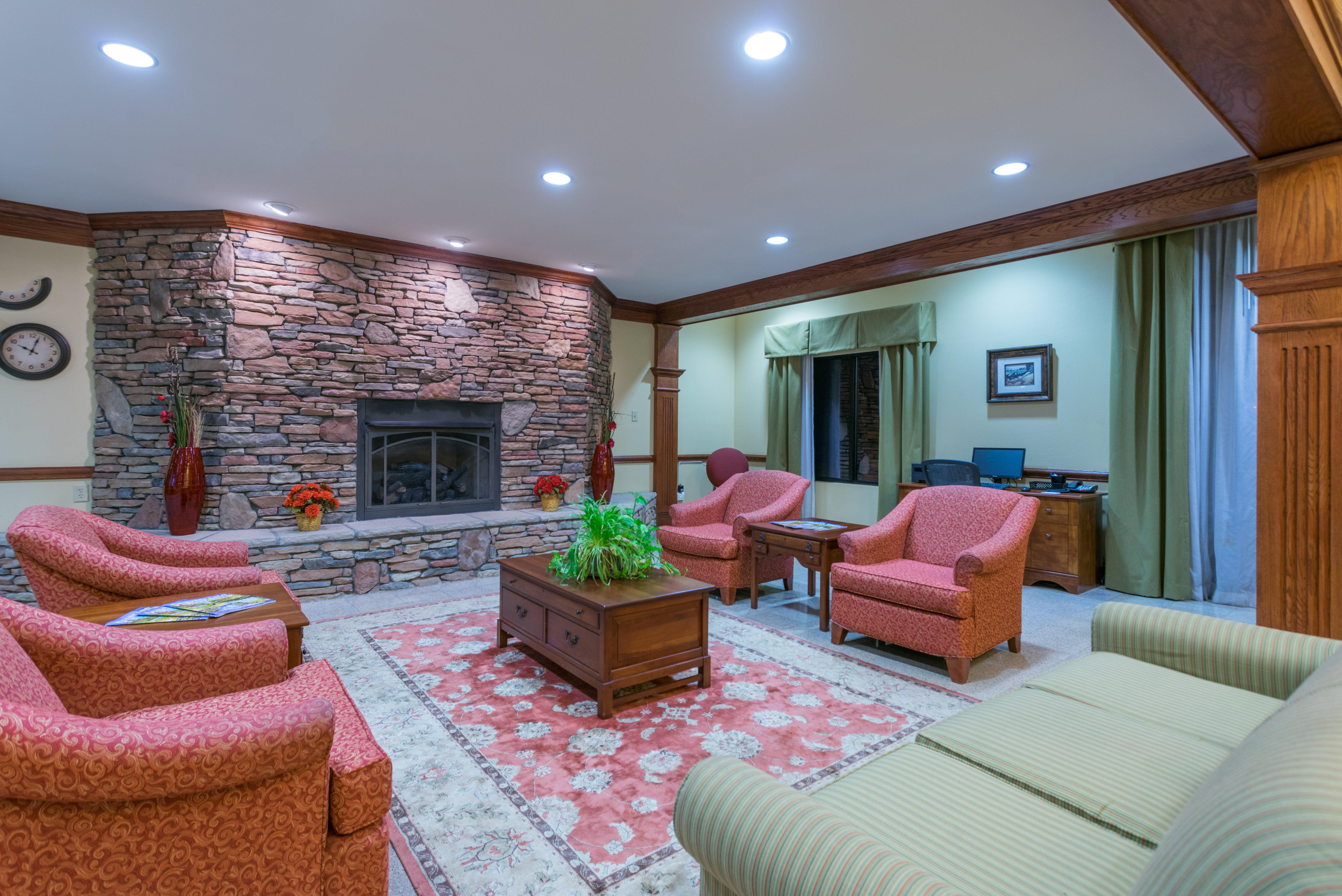 Holiday Inn Express & Suites Lexington North West-The Vineyard By Ihg Εξωτερικό φωτογραφία